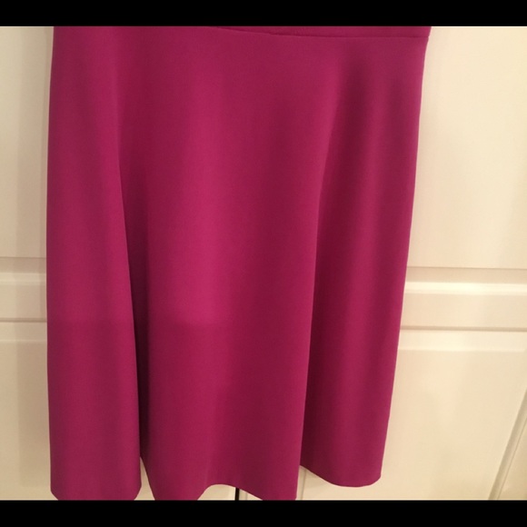 ADORABLE Tahari Dress. Go from desk to dinner! - Picture 3 of 7